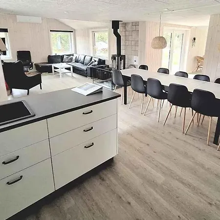 Spacious With Forest Casa vacanze